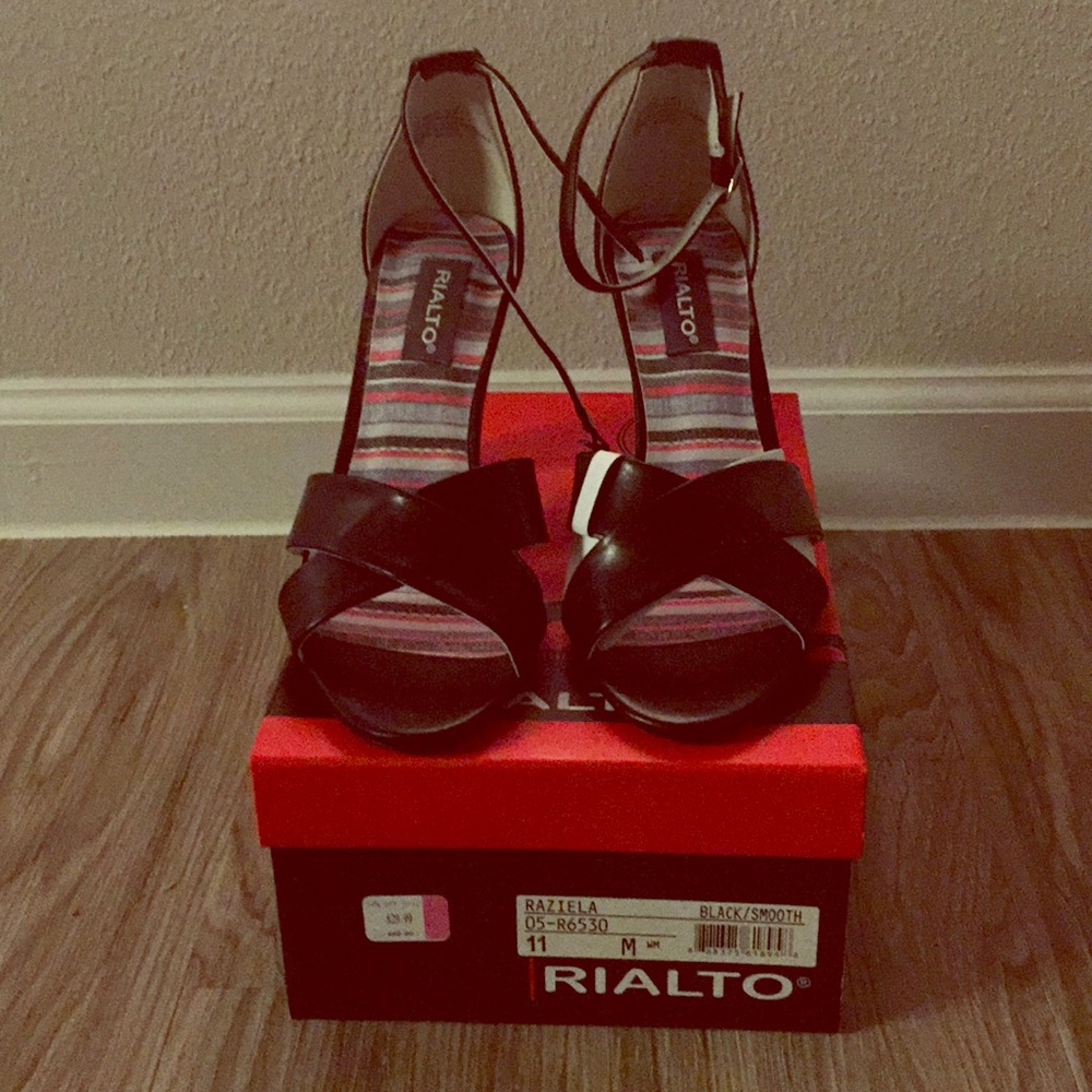 Women's Shoes